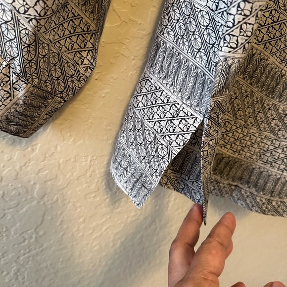 Vintage Stunt Women's Silk Button Up Blouse Geometric Print Size S - Picture 7 of 9